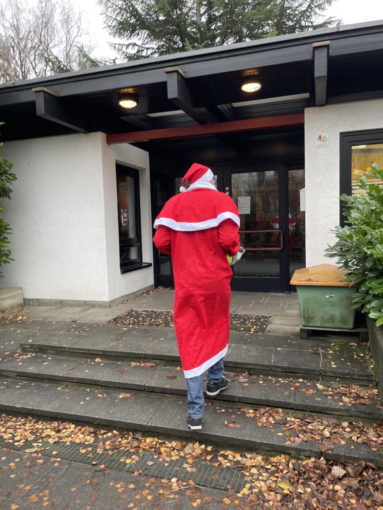 Der Weihnachtsmann in Zollstock